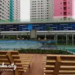 Apartemen Studio Mewah Daily Rent Green Pramuka City Jakarta